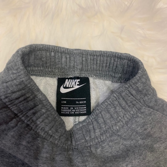 Nike Sweat Pants - Picture 2 of 3